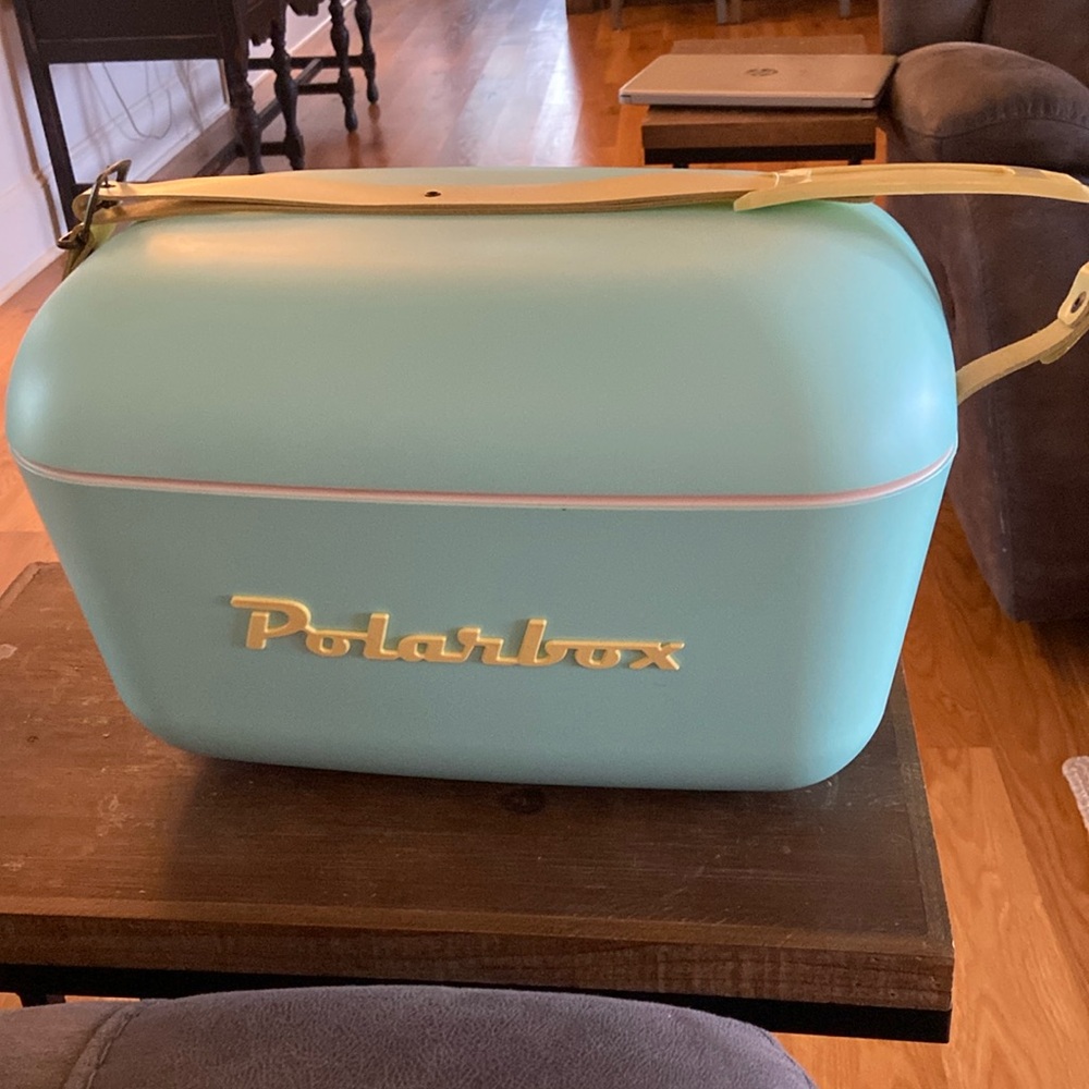 Polarbox cooler